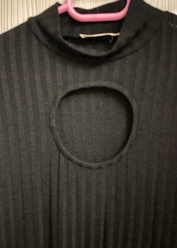 Siyah Yüksek Yakalı kısa ön dekolteli Triko Elbise - Görsel 4