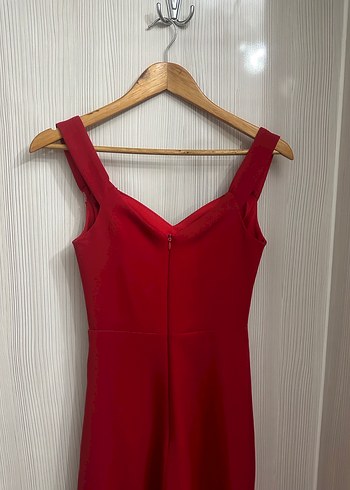 Kırmızı Drapeli Uzun balık Abiye Elbise - Görsel 5