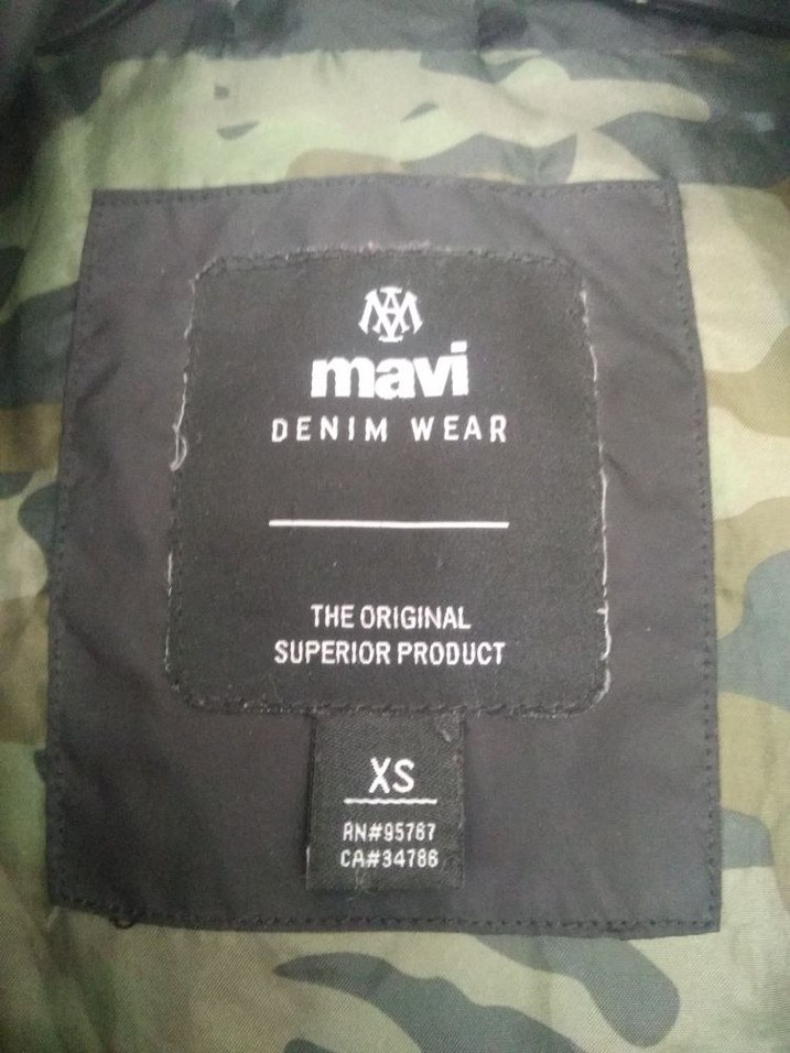 Erkek Siyah Kamuflaj Detaylı Mont - Görsel 2