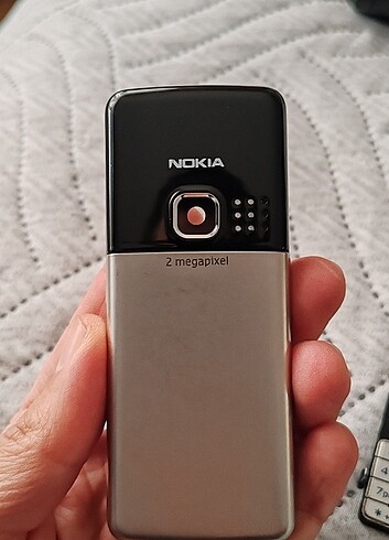 Nokia 6300 kasa tuş takimi