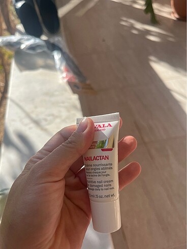  Beden Mavala nailactan 15 ml