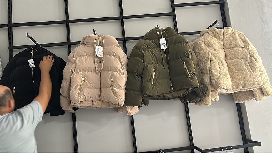 Çok kaliteli bayan zara model mont