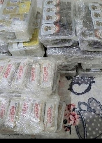 Beyaz Plastik Gıda Saklama Kapları