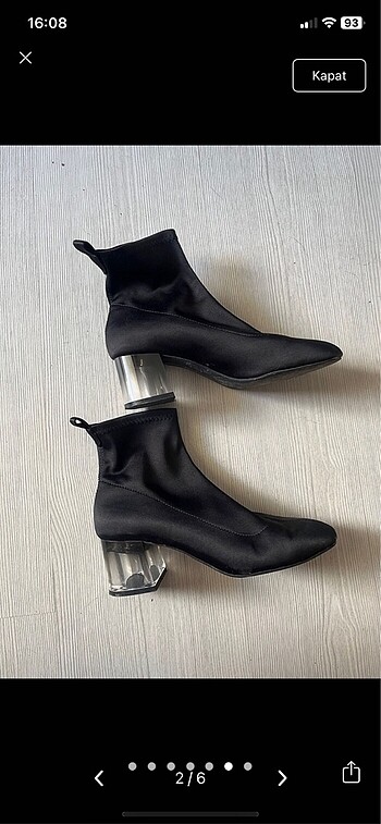Stradivarius Topuklu kısa bot