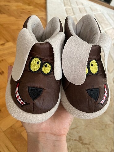 Bebek ev ayakkabısı