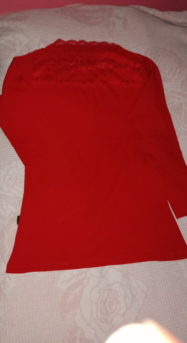 Kırmızı V Yaka detayi dantel Uzun Kollu Kadın penye - Görsel 2