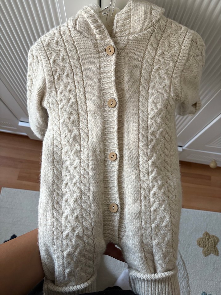Bej Örgü Bebek Tulumu - Görsel 2