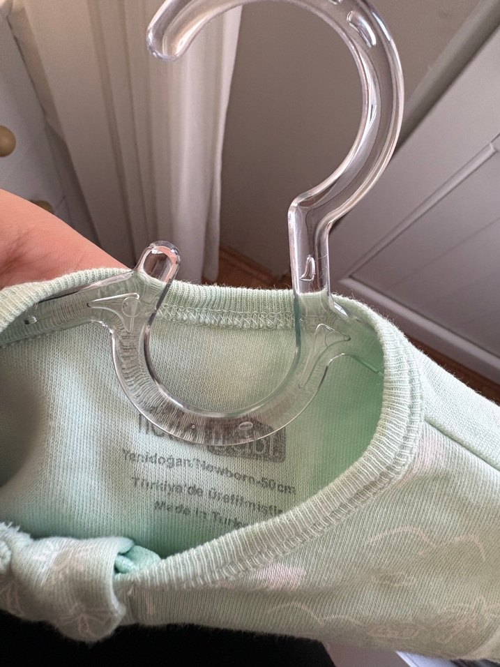 Uzun Kollu Düğmeli Bebek Tulum Yeşil - Görsel 3