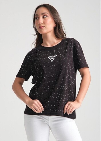 #GUESS TAŞLİ SİYAH TSHİRT 