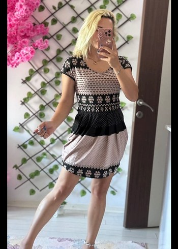 Kısa, Piliseli, Triko Elbise - Görsel 3