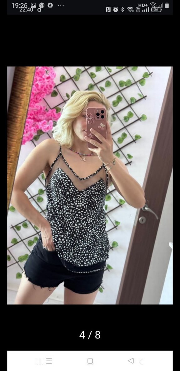 Siyah Dantel Detaylı V Yakalı Kadın Atlet - Görsel 2