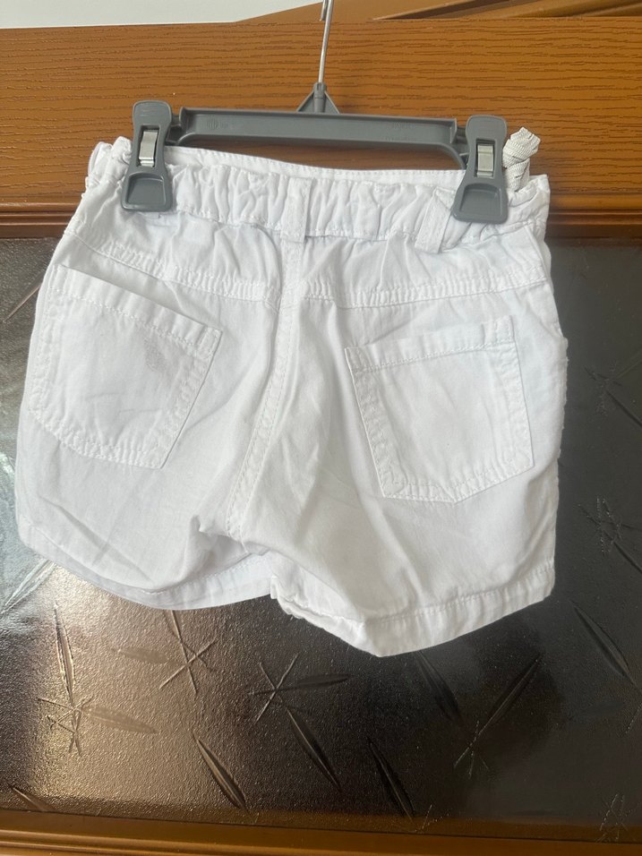 Kız çocuk beyaz pamuklu şort - Görsel 2