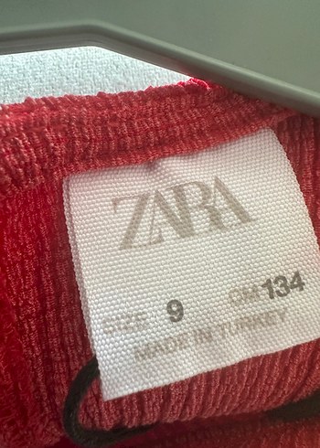 Zara Kırmızı 10 yaş  Piliseli Tulum - Görsel 4