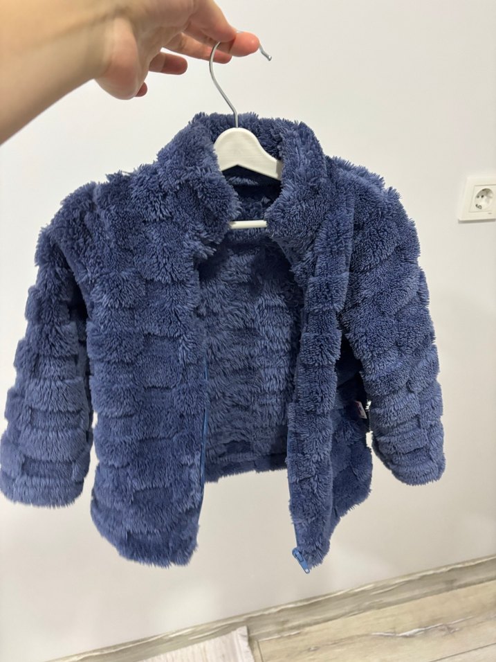 Erkek Çocuk Mavi Peluş Ceket - Görsel 3