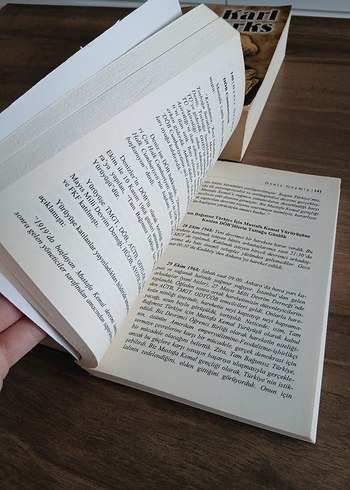 Beden Biyografi Kitapları Seti: Marx, Guevara, Gezmiş