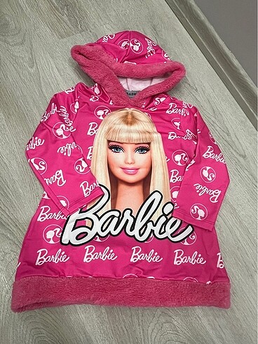 5 Yaş Beden Barbie kapşonlu Elbise 4.5 yaş