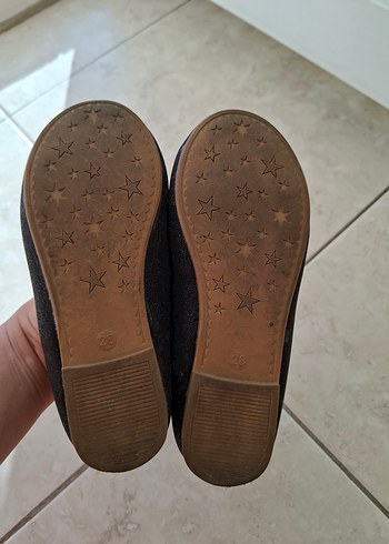 28 Beden siyah Renk Kız Çocuk Siyah Tokalı Babet