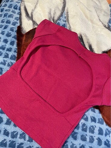 Trendyol & Milla Pembe crop
