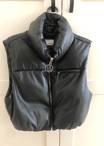 Deri Siyah Dik Yaka Kadın Şişme Yelek - Görsel 2