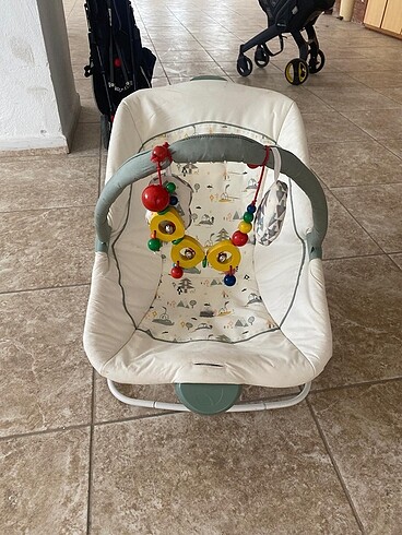 Joie sallanabilir ana kucağı