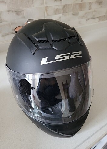 Ls2 kask