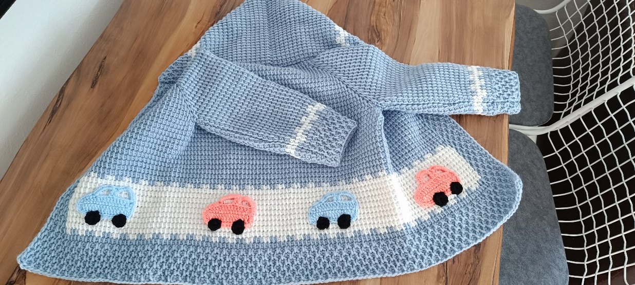 Kapüşonlu Erkek Çocuk Örgü Hırka - Görsel 2