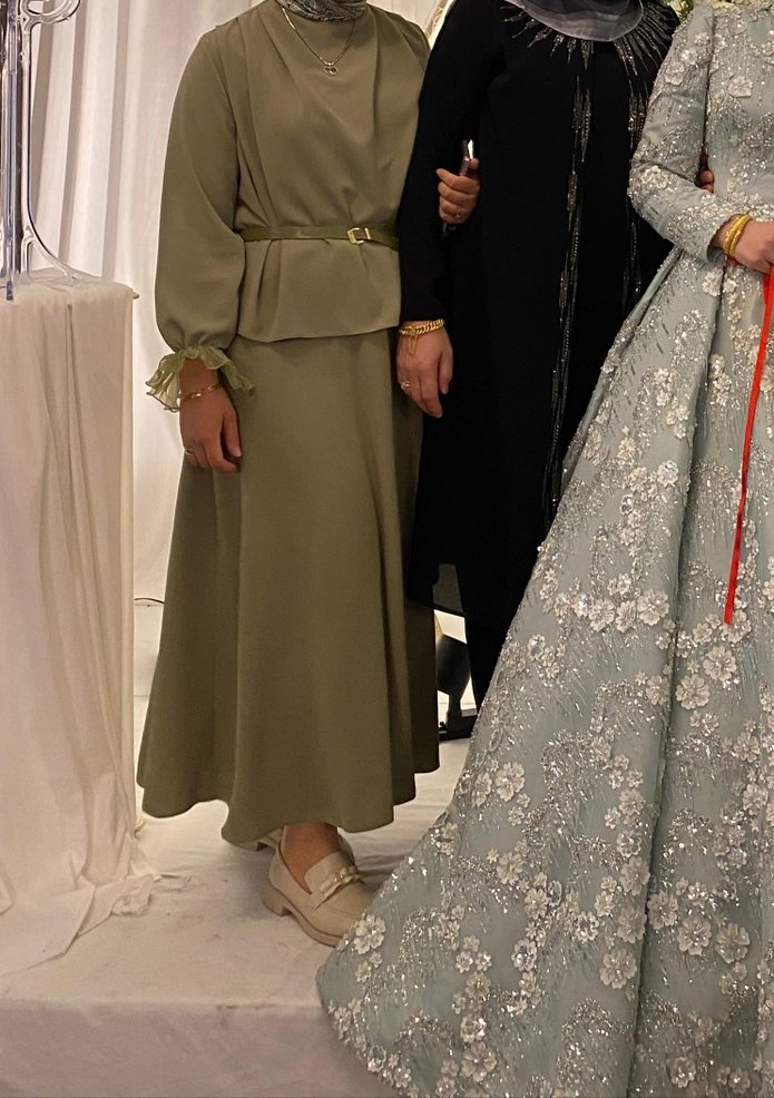 Haki Renk Kemerli Uzun Kadın Elbise - Görsel 2