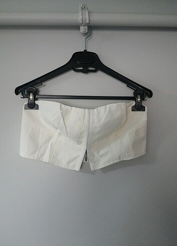 Ekru Straplez crop bustiyer 