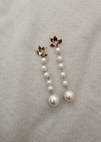  Beden sallantılı inci küpe