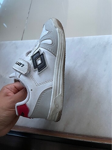 27 Beden Spor ayakkabı