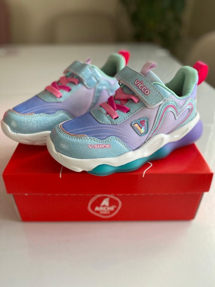 Vicco ışıklı spor ayakkabı - Görsel 5