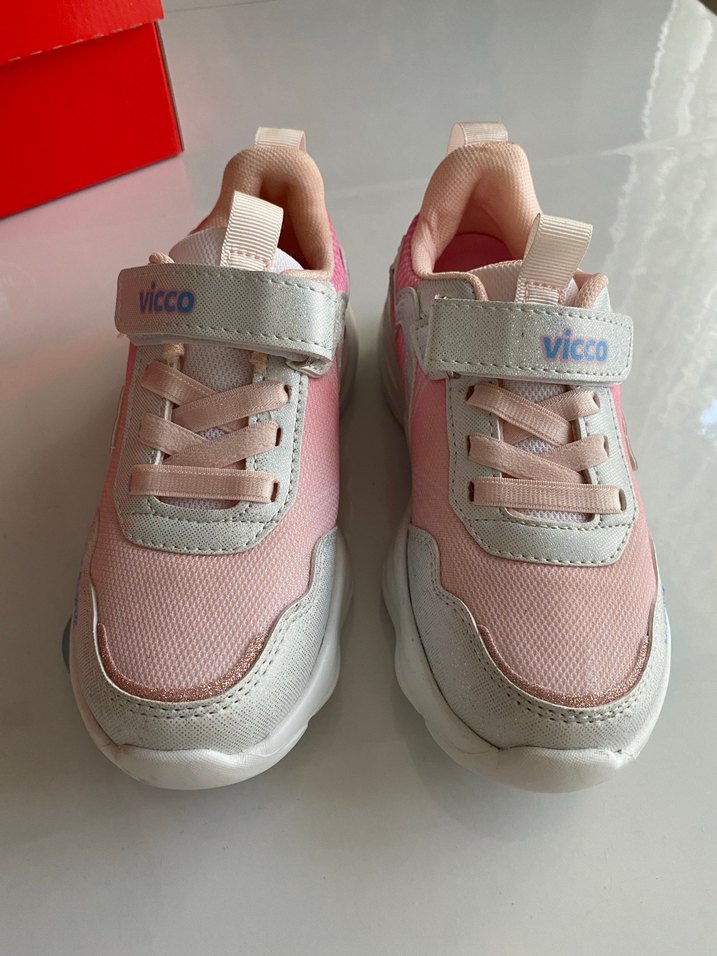 Vicco ışıklı spor ayakkabı - Görsel 3