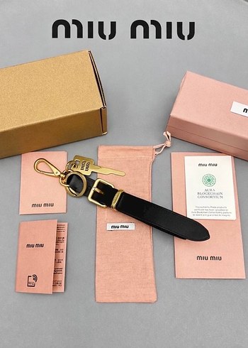 Miu Miu - Görsel 5