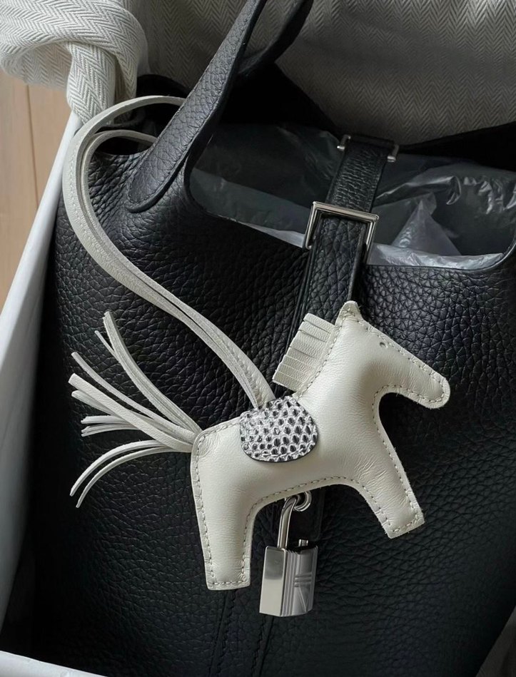 HERMES CHARM - Görsel 3