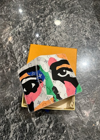 louis-vuitton