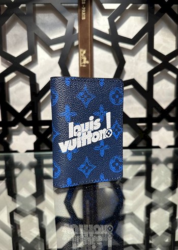 louis-vuitton