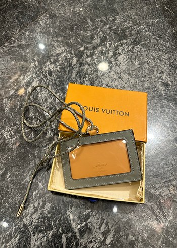 louis-vuitton