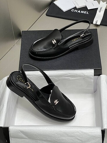 Chanel CHANEL