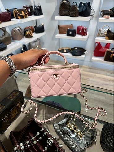 CHANEL