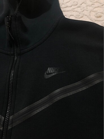 m Beden nike tech fleece siyah m beden temiz defosuz