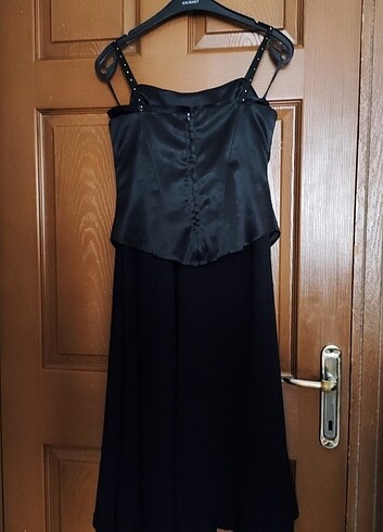 Zara Siyah Etek Elbise