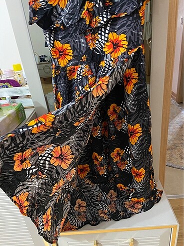 Batik Çiçekli elbise