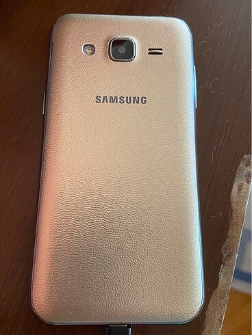 Samsung Galaxy J 2