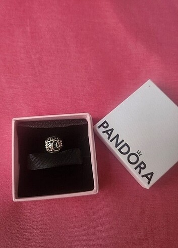 Orijinal pandora charm