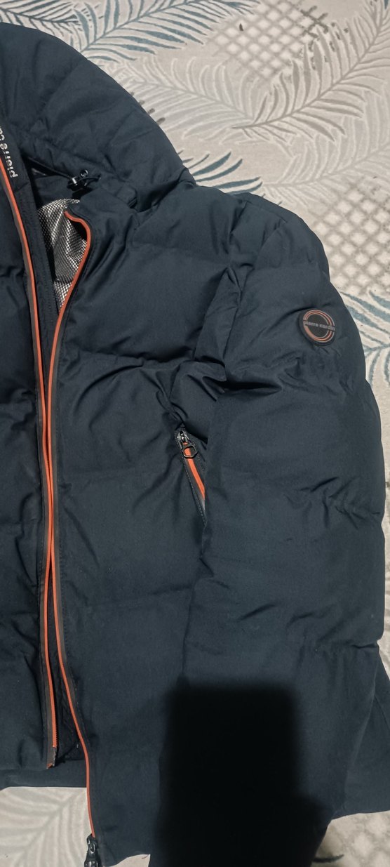 Siyah Fermuarlı Erkek Kaban - Görsel 4