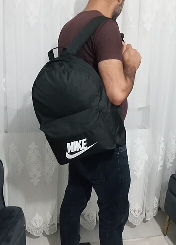 Unisex sırt çantası 