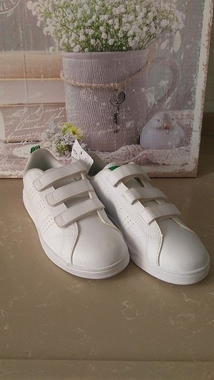 35 Numara Orjinal Yeni Etiketli Adidas VS ADVANTAGE CLEAN CMF Ço