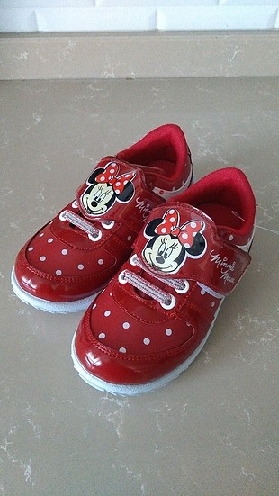 29 Beden bordo Renk 29 Numara Orjinal Yeni Etiketli Minnie Mouse Spor Ayakkabı. 