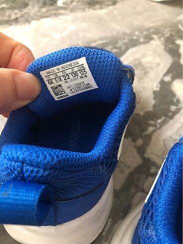 23 Beden mavi Renk Adidas çocuk ayakkabı