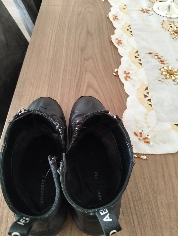 çocuk Siyah Parlak Deri Tokalı Topuklu Bot - Görsel 4